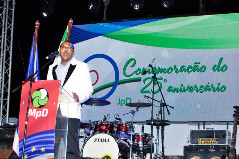 jpd, 25 anos